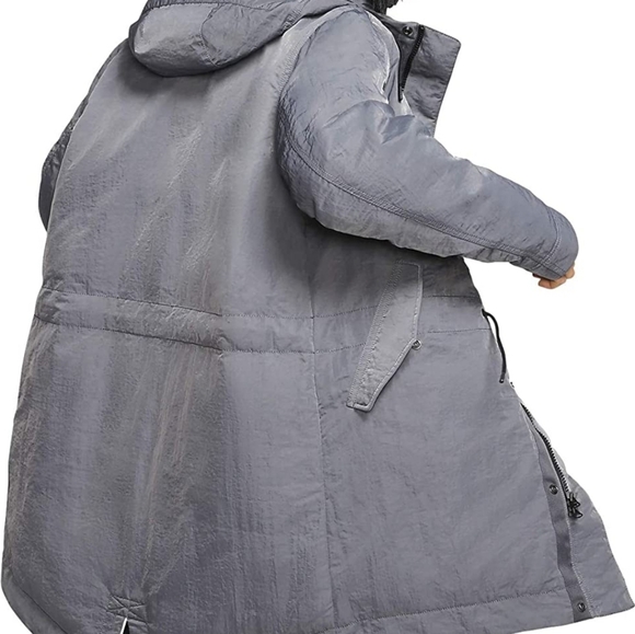 N I K E DOWN-FILL PARKA JACKET - Picture 1 of 4